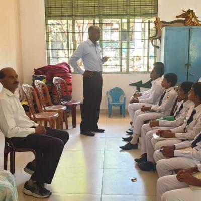 රතු කුරුස වැඩසටහන